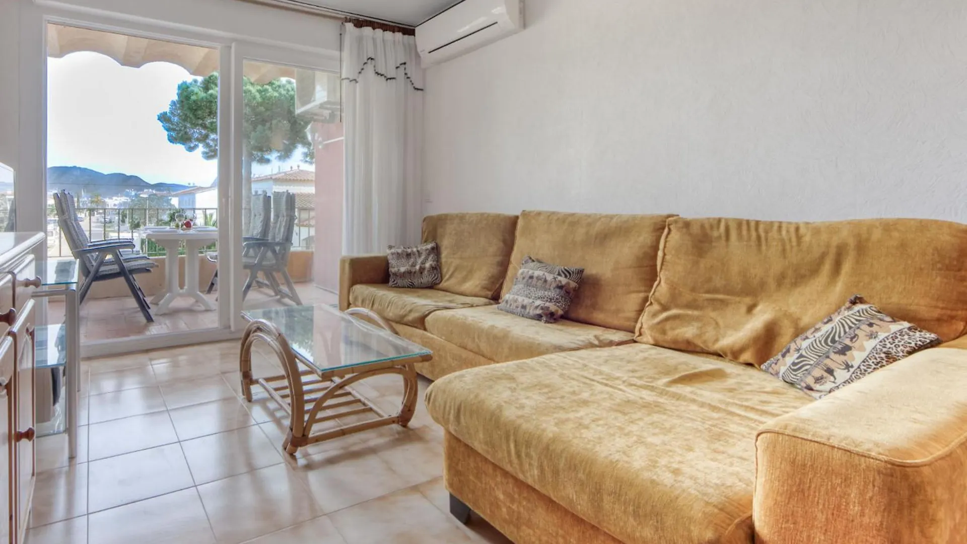 Apartment Gran Reserva-36 By Interhome Empuriabrava